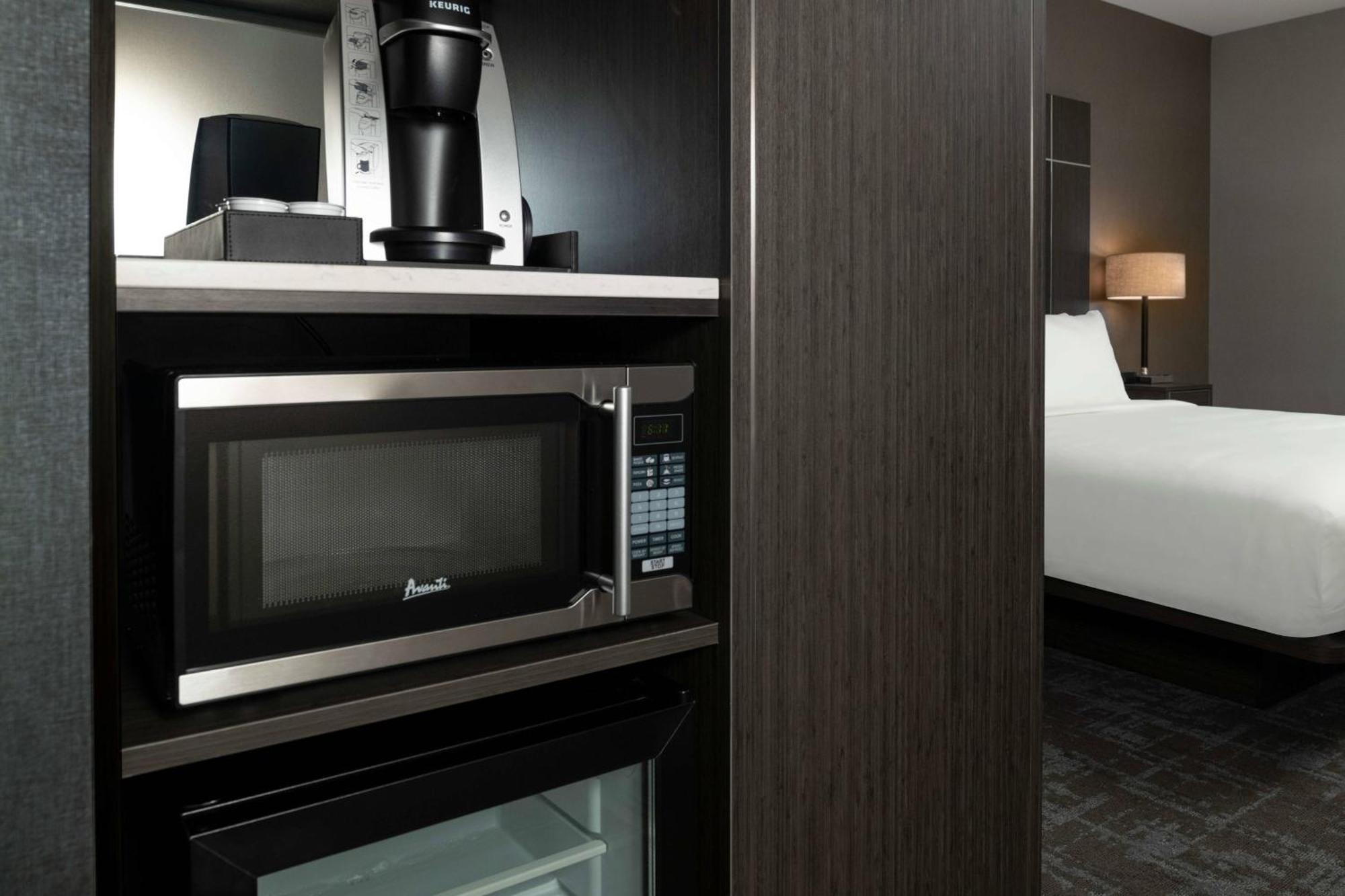 Fairfield By Marriott Inn & Suites Boston Medford Extérieur photo