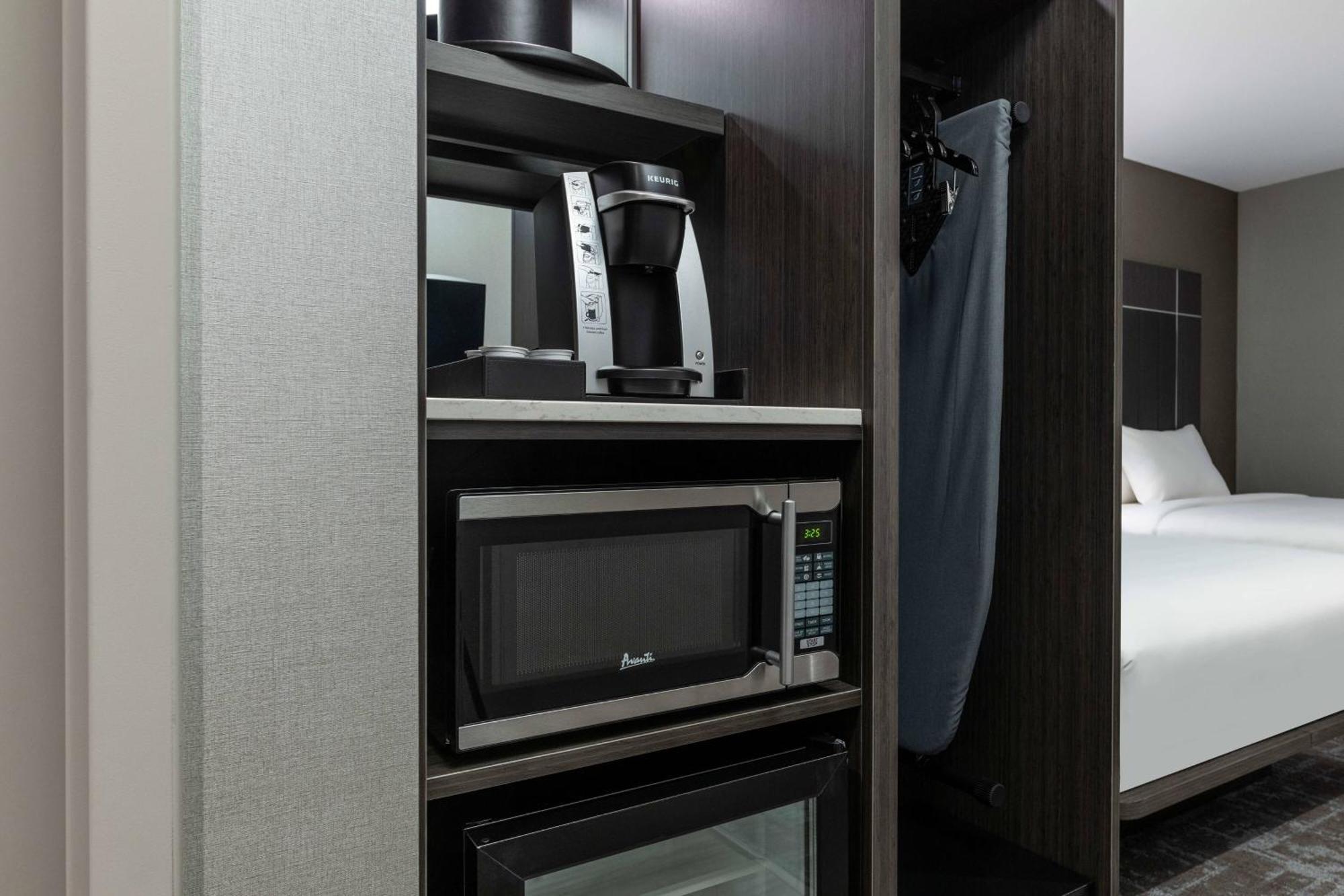 Fairfield By Marriott Inn & Suites Boston Medford Extérieur photo